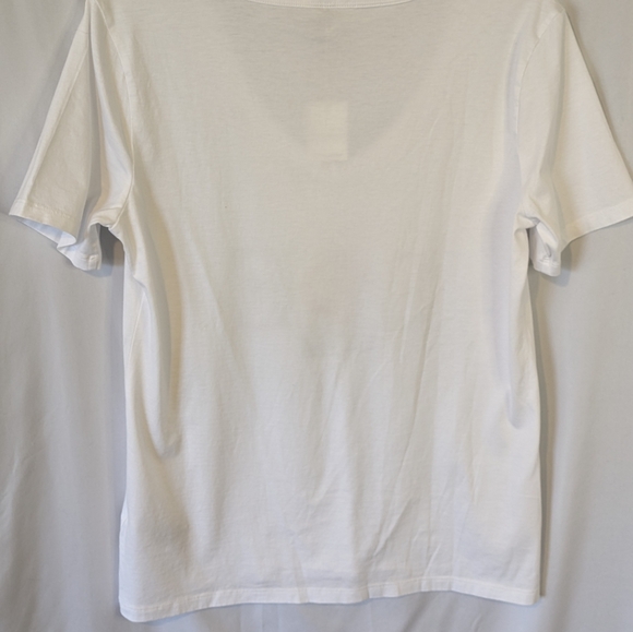 Banana Republic Sigma Phi Epsilon MOM White V-neck T-shirt, Small, NWT - Picture 5 of 10